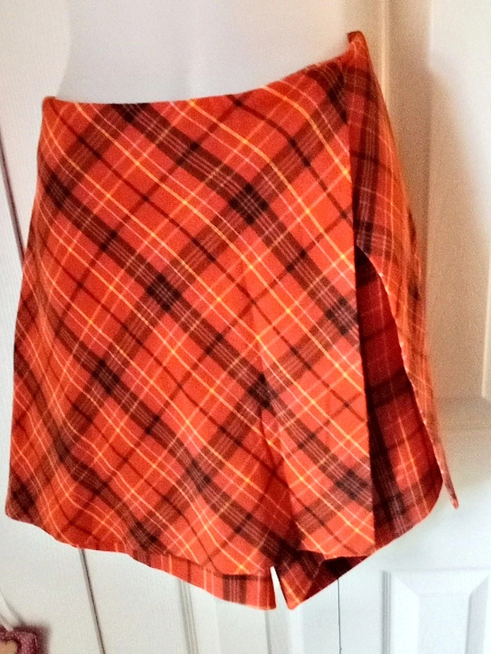 Forever 21 Plaid Skort in Red & Black Size 0X New Without tags